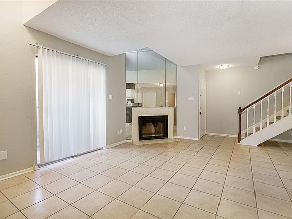 4th image of 1515 Sandy Springs Rd #2801