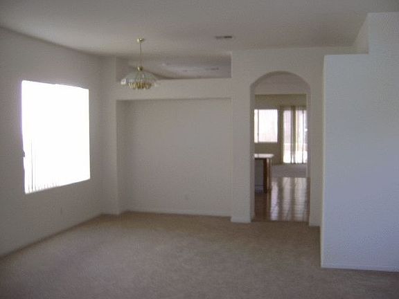 Formal Dining