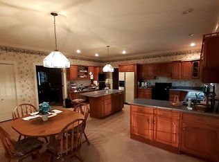 1111 C H Rankin Rd, White Pine, TN 37890