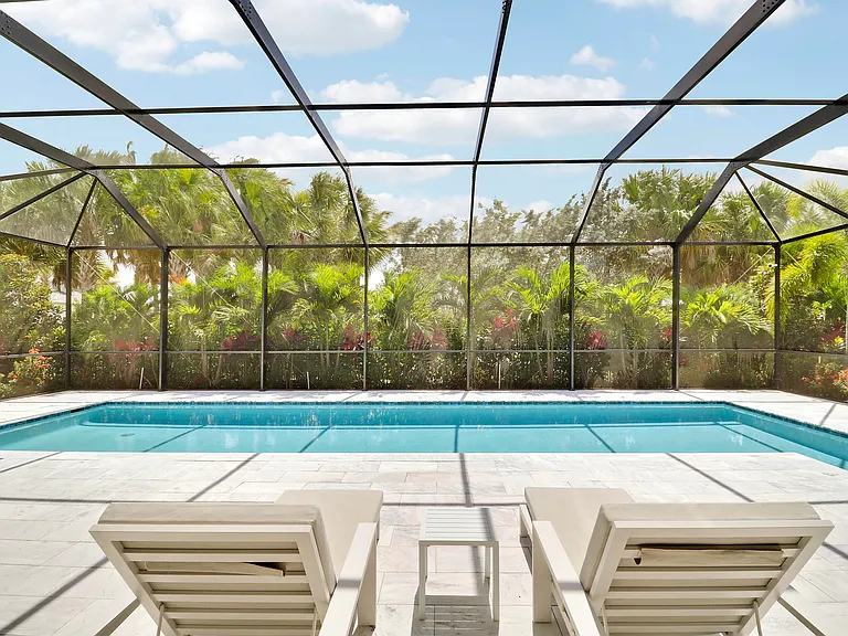 10909 Stellar Cir — Photo 32