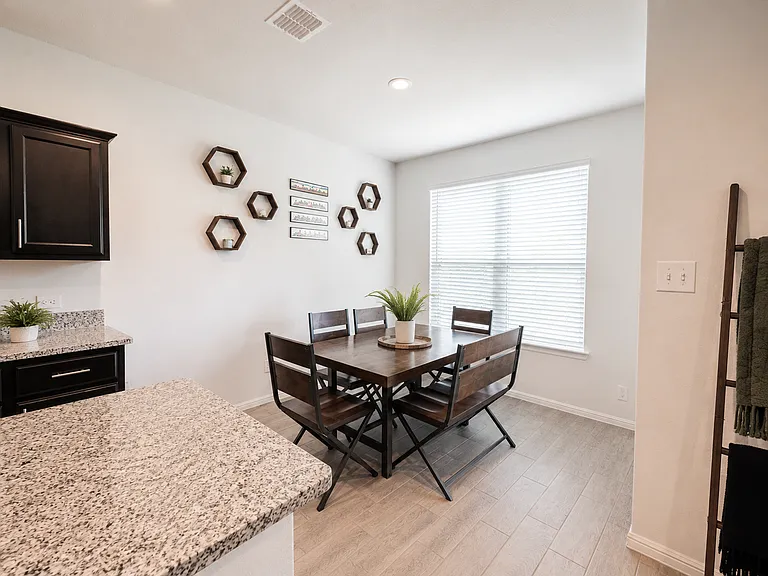 6240 Blacksmith Ave — Photo 5