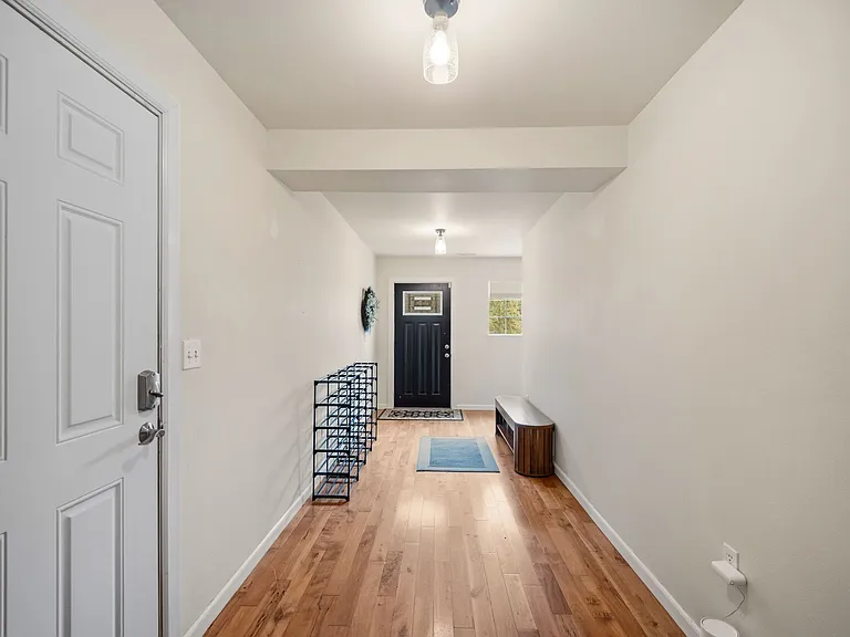 5819 W Greenwood Rd — Photo 32