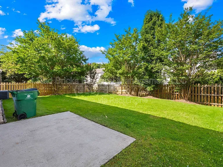 17320 Brightstone Ct — Photo 32