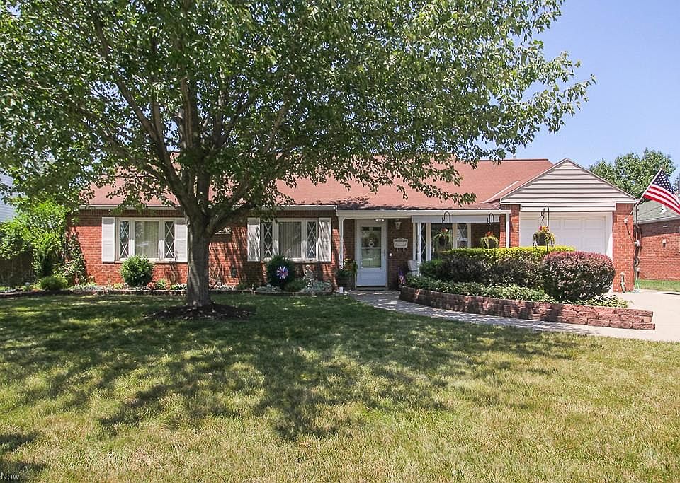 1st image of 710 Walnut Dr