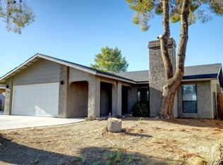 733 N Sunland Dr, Ridgecrest, CA 93555