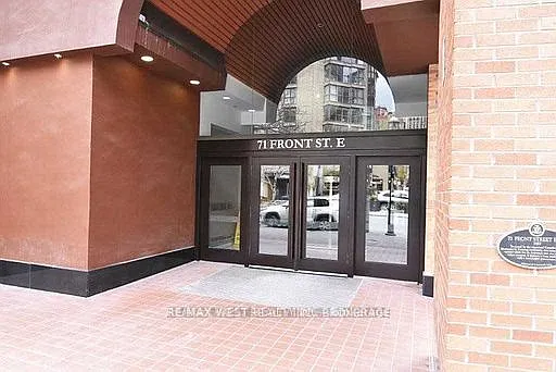 71 Front St E #411 — Photo 8