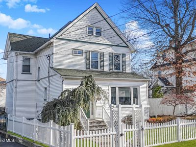121 Wood Ave, Staten island, NY, 10307