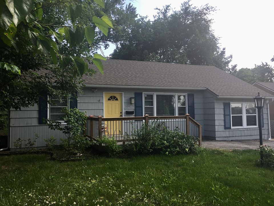 Front of house
