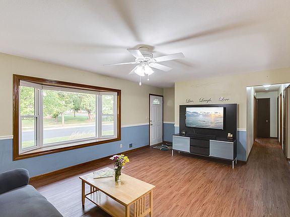 2nd image of 6406 Beard Ave N