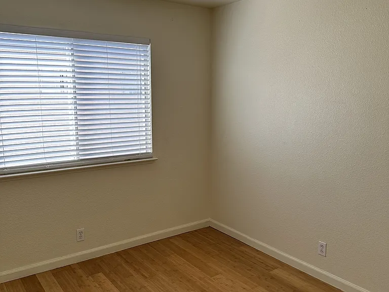 15491 Tern Ct — Photo 10