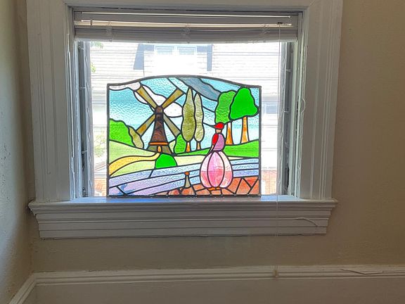 3rd image of 612 Westover Ave #4