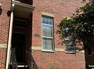 2632 W Belmont Ave, Chicago, IL 60618