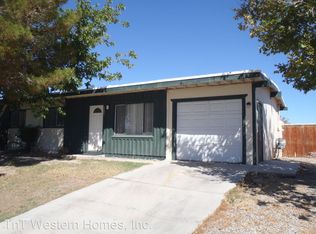 305 Palm Dr, Ridgecrest, CA 93555