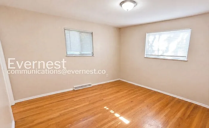 4608 Barbara Dr — Photo 8