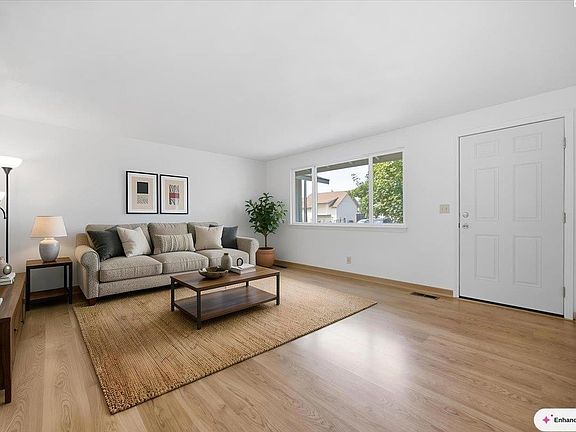 5th image of 5310 Blue Heron Blvd