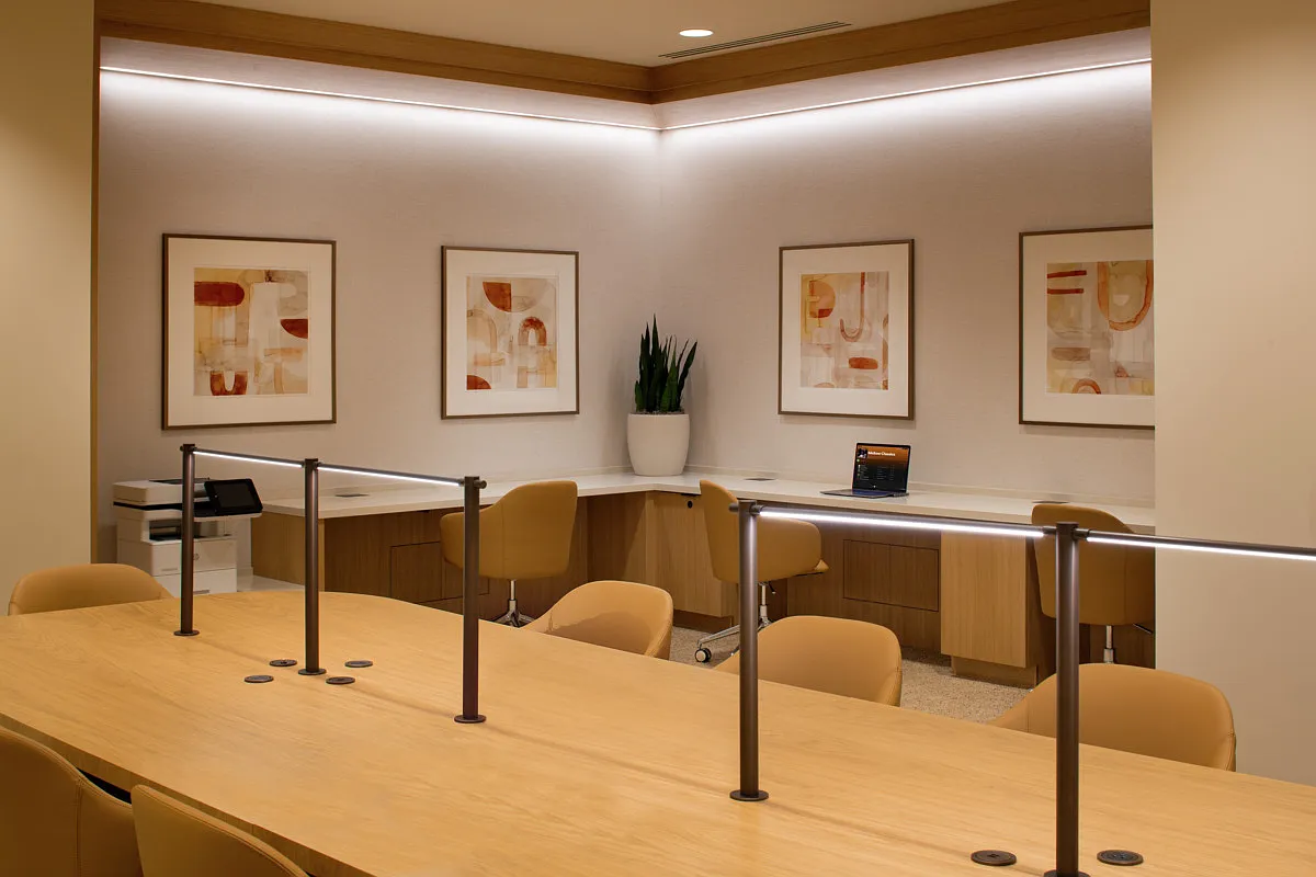 Redwood Place Apartment Homes — Photo 4