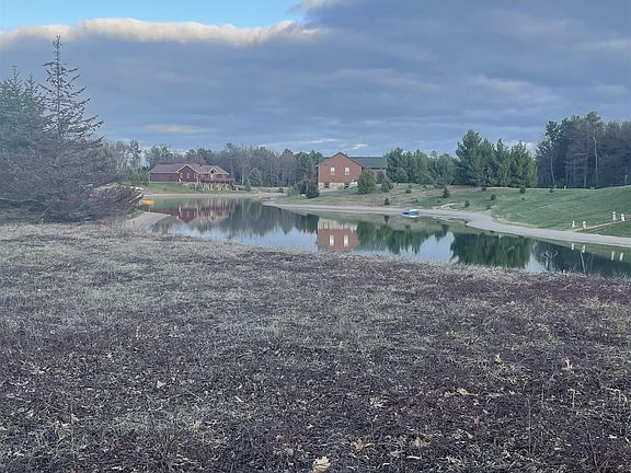 5th image of W5493 Windcrest Ct