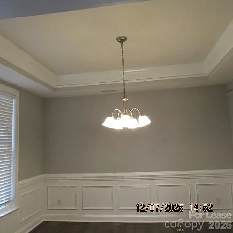 8520 Dargan Ln — Photo 7