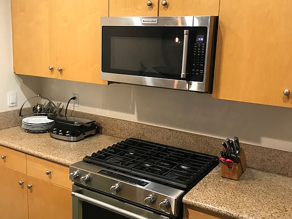 3rd image of 3596 Sunburst Blvd
