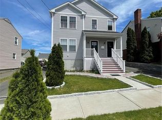 198 Garden Dr, Bridgeport, CT 06606