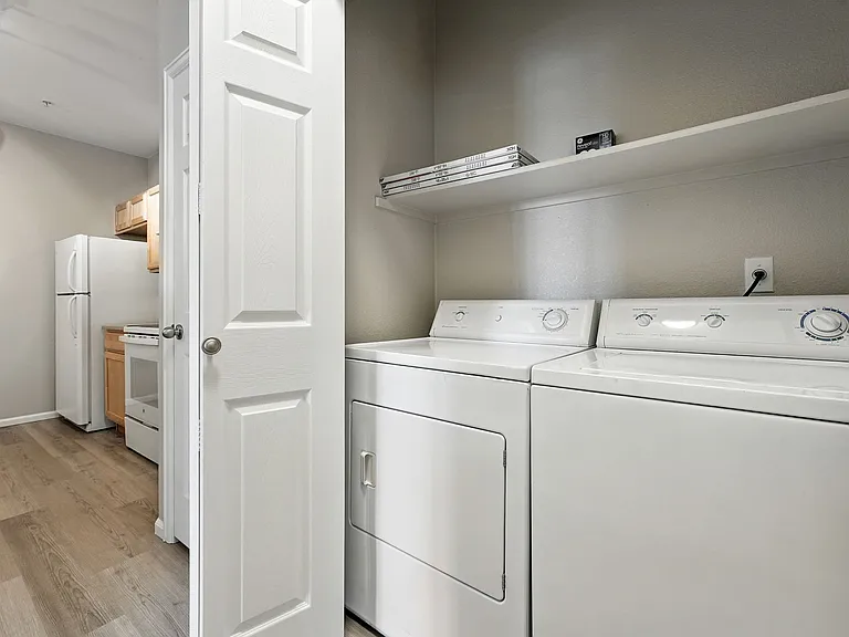 5255 Memphis St #312 — Photo 34