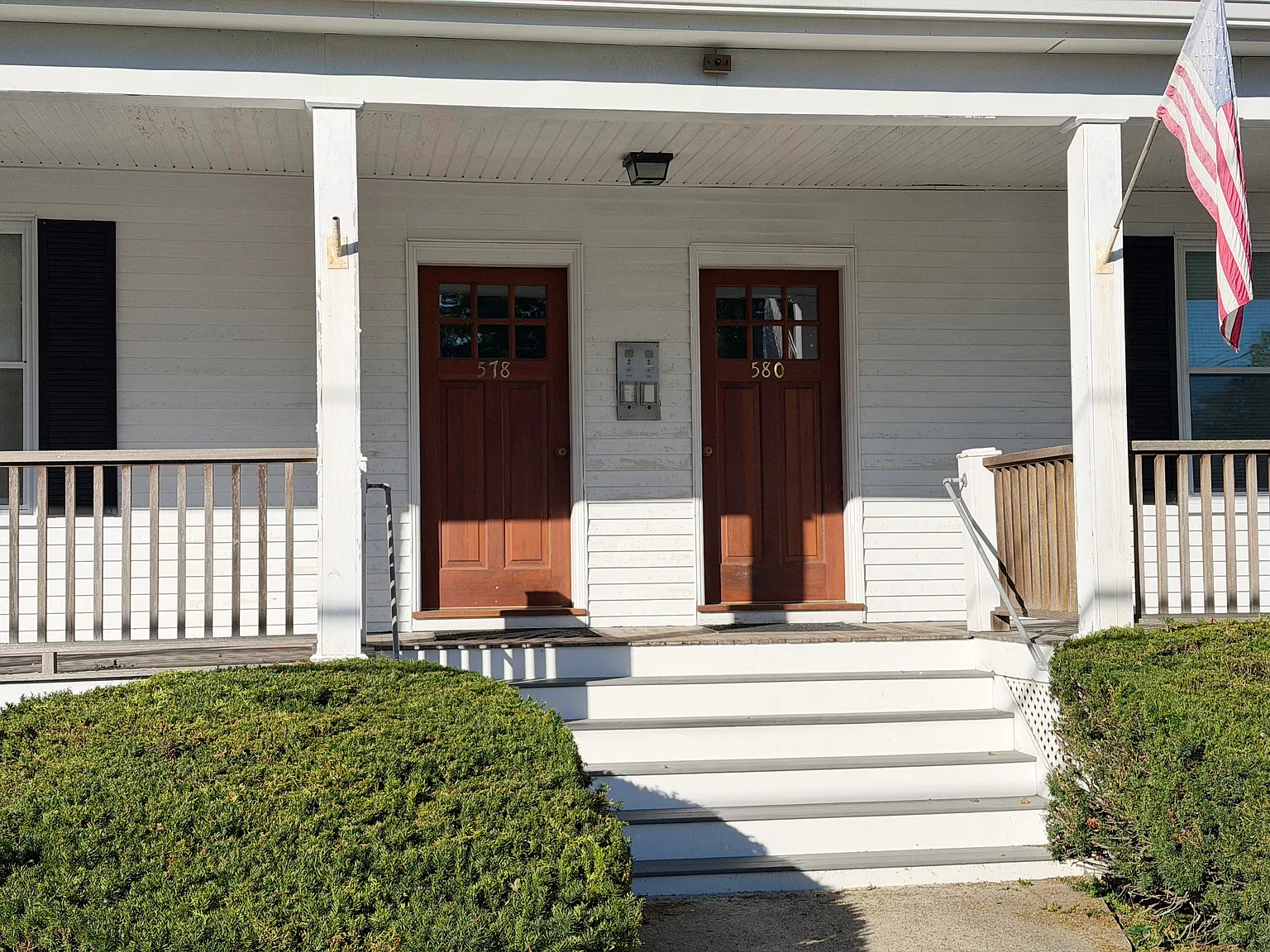 3 bed, $3,300 — Photo 2