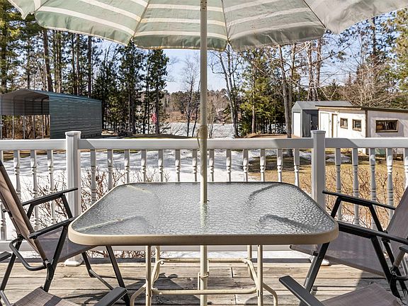 4th image of 3975 Long Lake Shores Rd