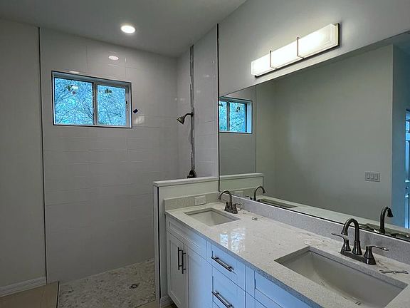 5th image of 2501 Sunniland Blvd