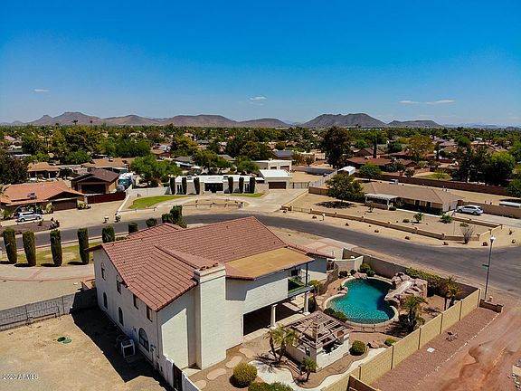 4th image of 6909 W Fullam St