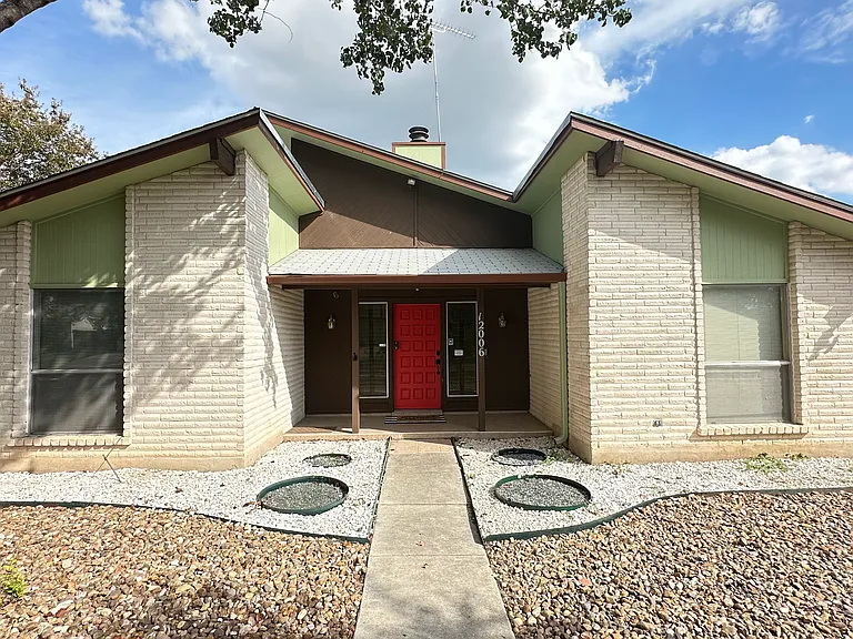 12006 Lilac Blossom St — Photo 1
