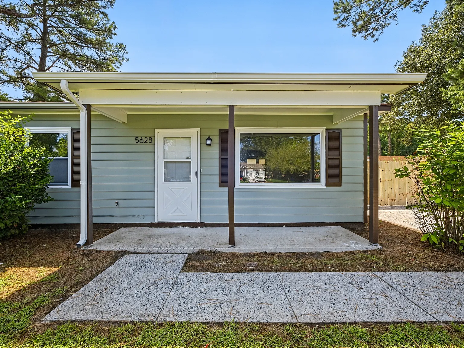 3 bed, 1000 sqft, $2,500 — Photo 4