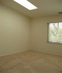 5th image of 3075 Kentshire Cir