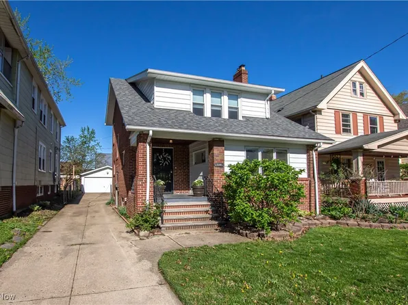 2204 Wascana Ave, Lakewood, OH 44107