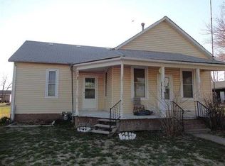 218 Atkinson Ave, Republican City, NE 68971