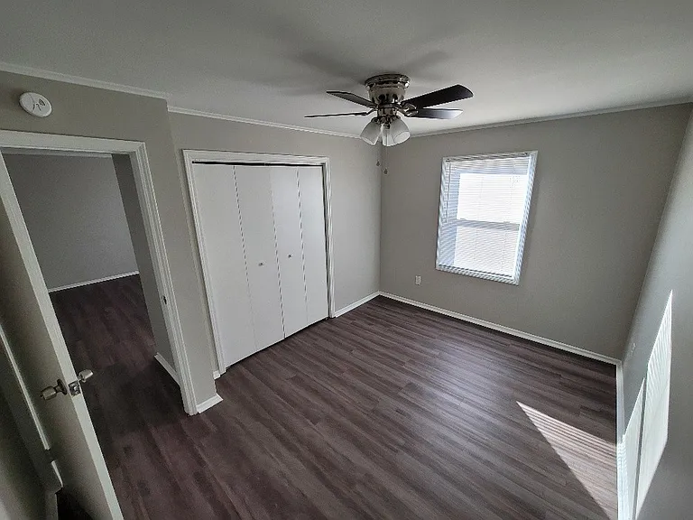 133 Brush Hill Ct — Photo 7