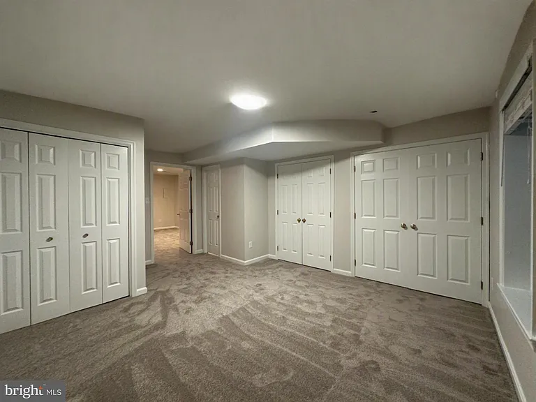 2120 N Tazewell Ct — Photo 30