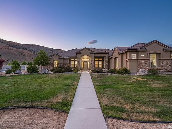 3rd image of 395 Spanish Sand Dr