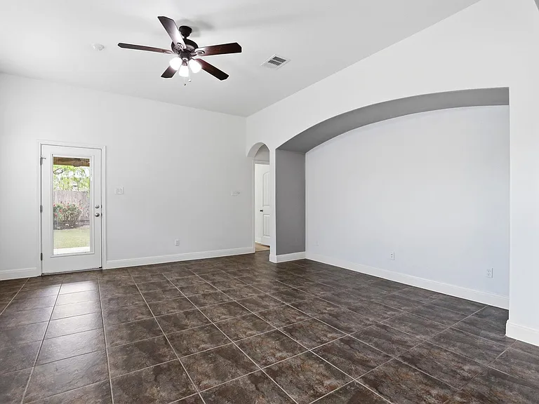 152 Stone View Trl — Photo 15