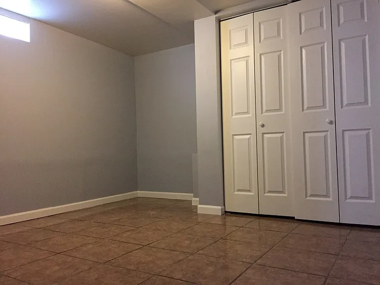 12941 S Saginaw Ave — Photo 7