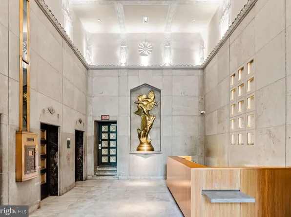 210 W Washington Sq APT 6SW, Philadelphia, PA 19106