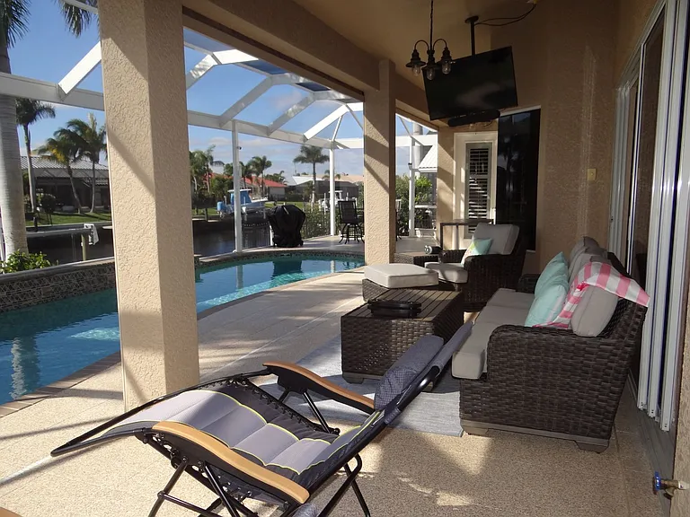 739 Bimini Ln — Photo 28