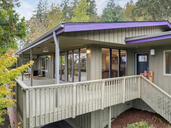 2765 Spring Blvd, Eugene, OR 97403