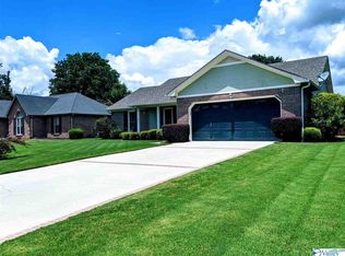 2304 Monticello St SW, Decatur, AL 35603