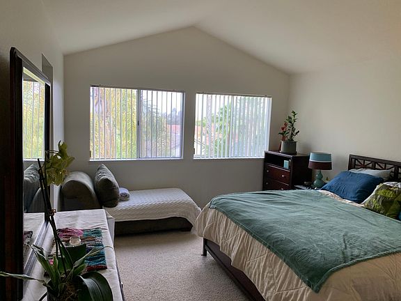 3rd image of 5020 Camino Playa Acapulco