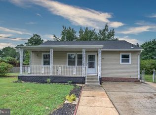 720 Bermuda Dr, Forked River, NJ 08731