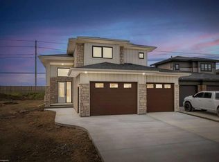 6113 N Thirteen Street Close, Lloydminster, AB T9V3S2