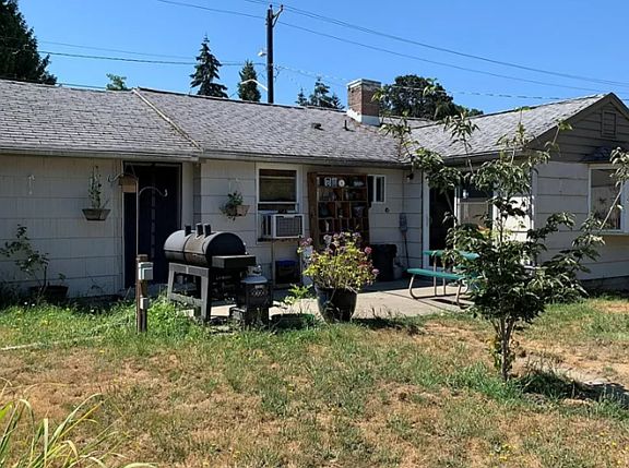 2nd image of 6529 93rd St SW