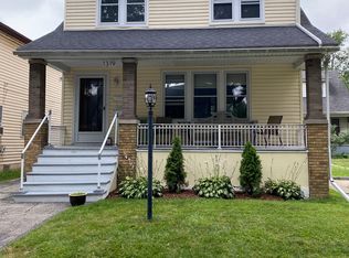 1319 Maryland St APT 2, Grosse Pointe Park, MI 48230