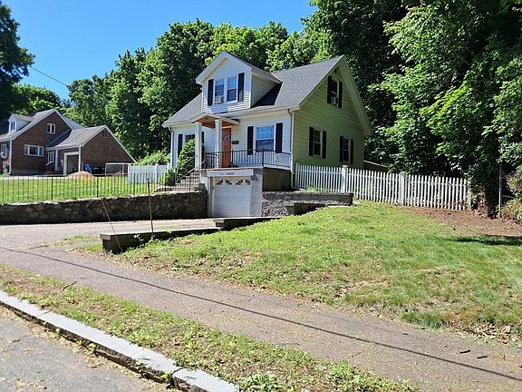 2nd image of 116 Parker Rd