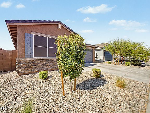 2nd image of 36902 W PRADO Street